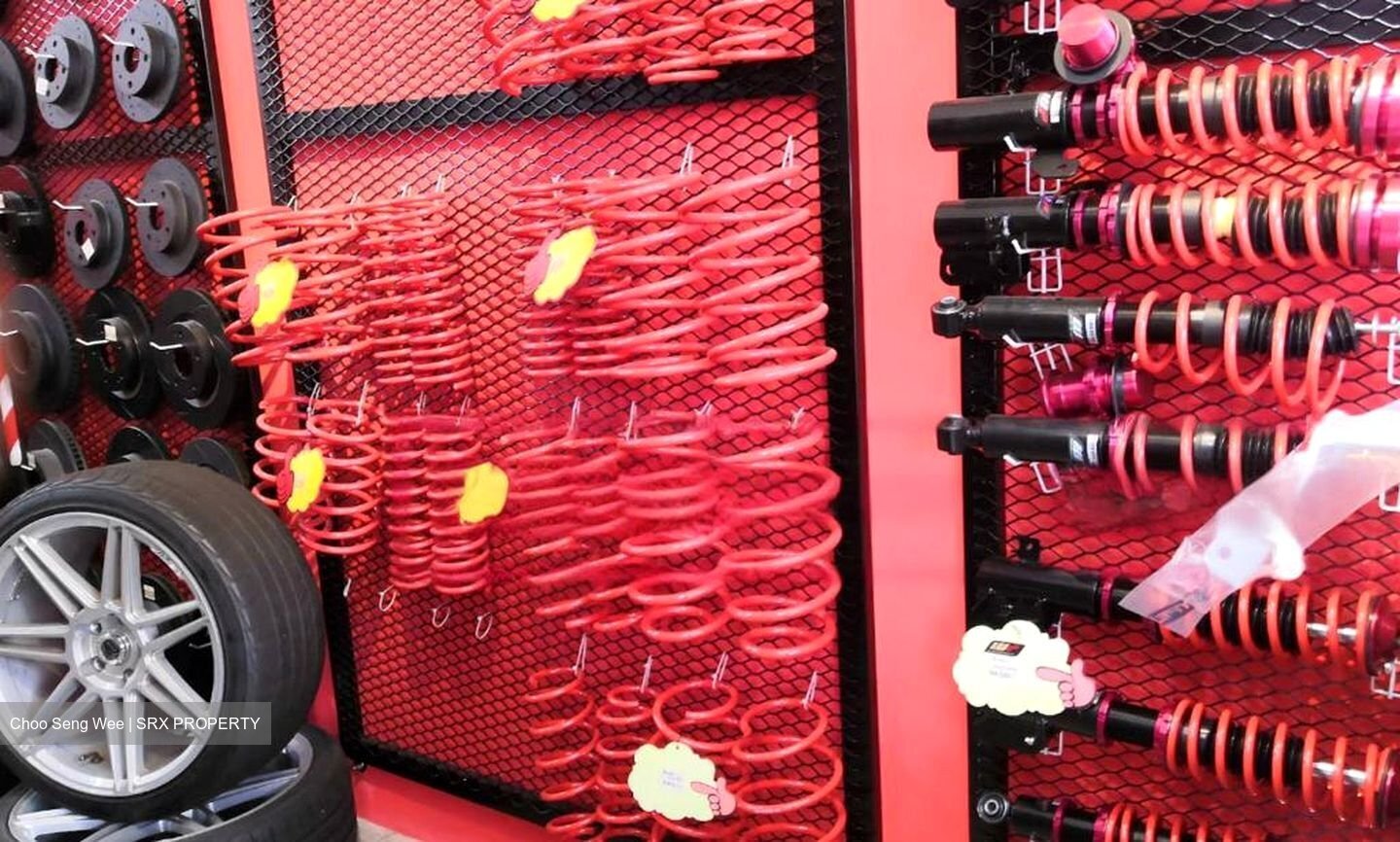 Lange Road (D19), Shop House #457553891